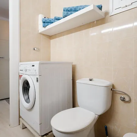 Yourhouse Casana 公寓 阿德耶